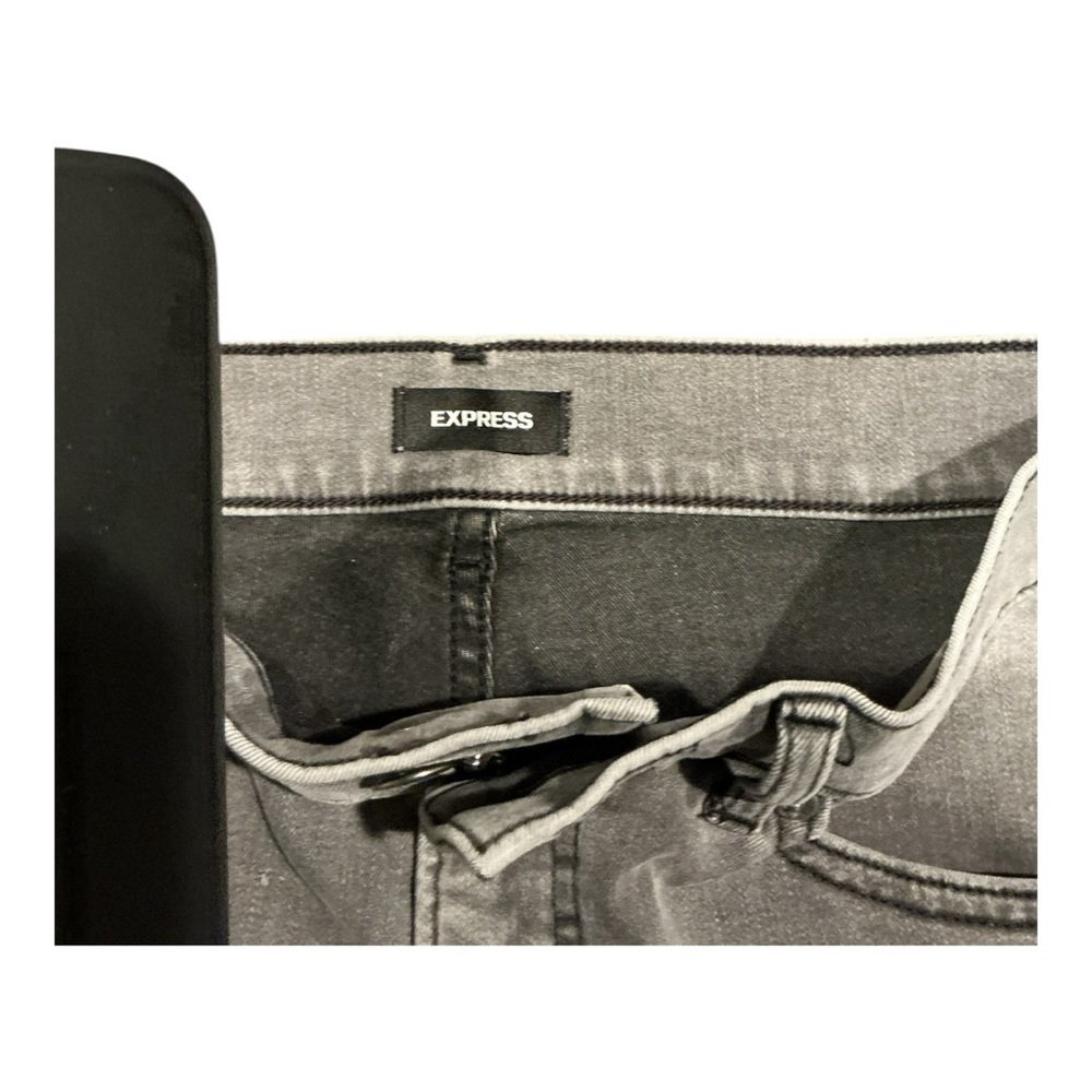 👖 Express Gray High Rise Straight Leg Jeans with Raw Hem | Size 8 AA14 - Picture 7 of 7
